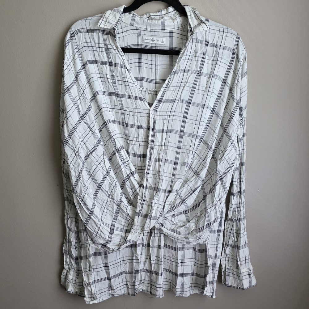 Abercrombie & Fitch White and Gray Plaid Top